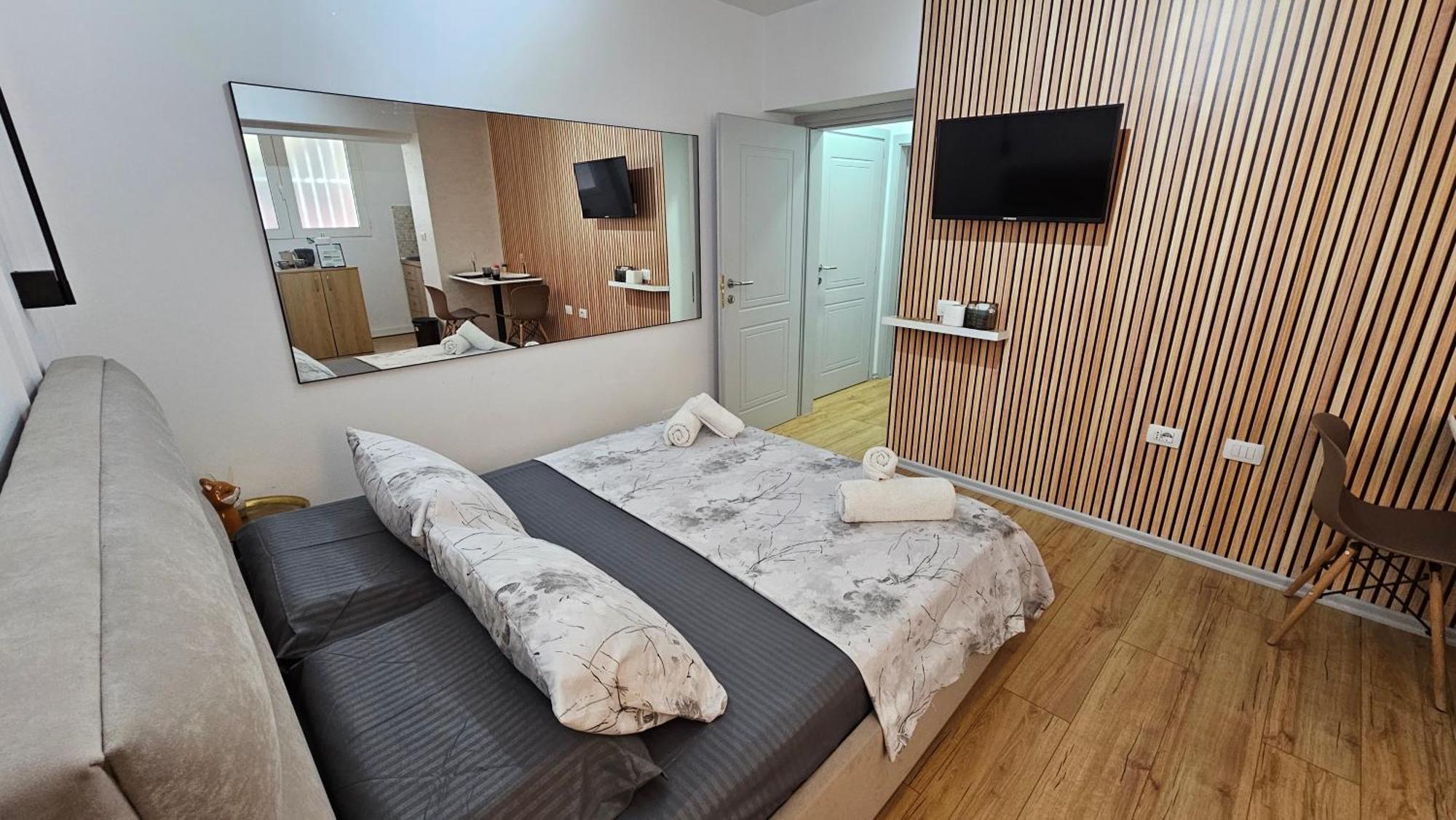 Coco'S Apartment 地拉那 外观 照片